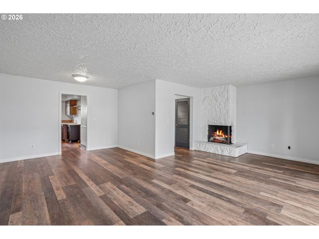 13501 Ne 19TH St, Vancouver, WA 98684
