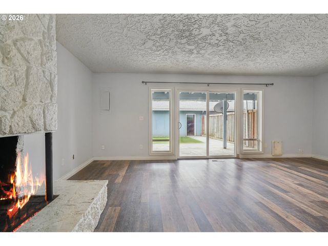 13501 Ne 19TH St, Vancouver, WA 98684