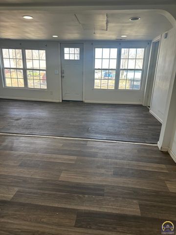 811 Watson St, Emporia, KS 66801