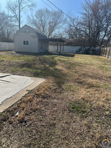 811 Watson St, Emporia, KS 66801