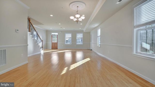 1337 MAPLE VIEW PL SE, Washington, DC 20020