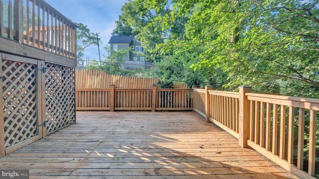 1337 MAPLE VIEW PL SE, Washington, DC 20020