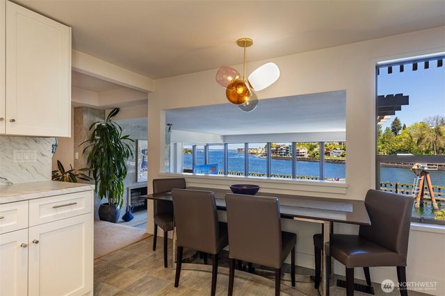 3510 W Commodore Way, Seattle, WA 98199