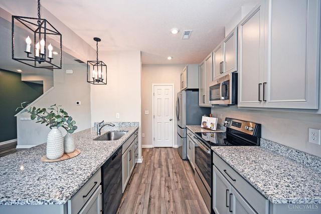 1506 Summerview Lane, Miami Twp, OH 45150