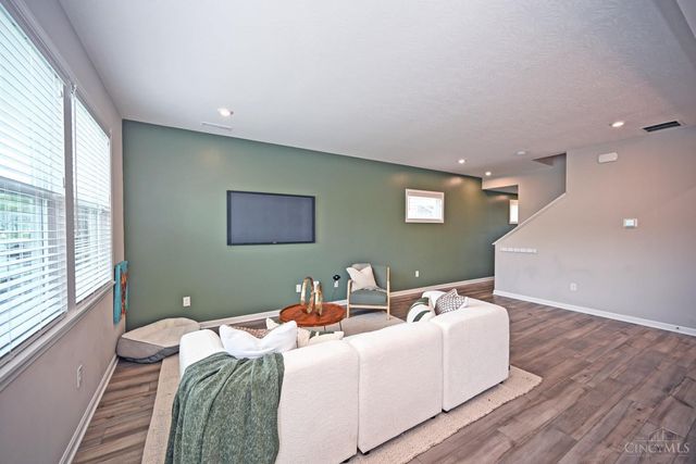 1506 Summerview Lane, Miami Twp, OH 45150
