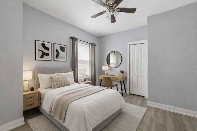 8224 S Saginaw Avenue, Chicago, IL 60617