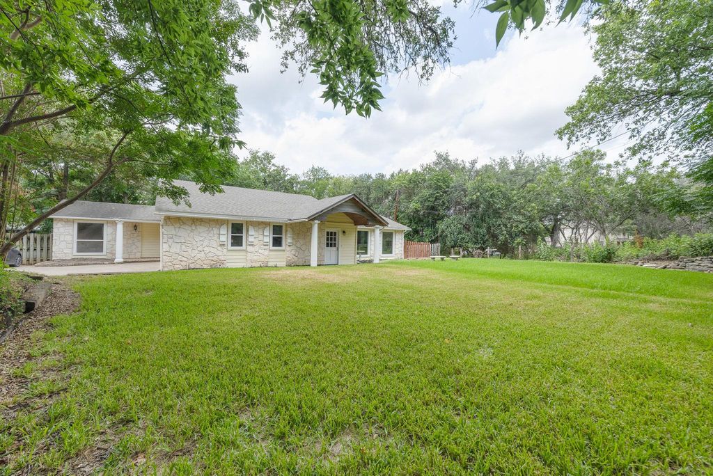 2218 Bahama RD, Austin, TX 78733