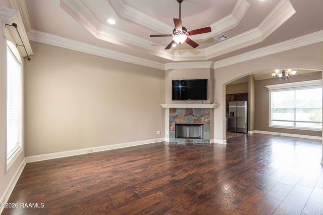 308 Forest Creek Drive 100, Scott, LA 70583