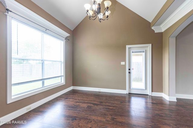 308 Forest Creek Drive 100, Scott, LA 70583