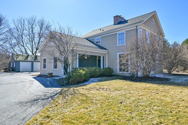 705 W Bradley ROAD, River Hills, WI 53217