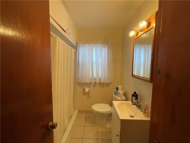 1202 Zarsky Dr, Corpus Christi, TX 78412