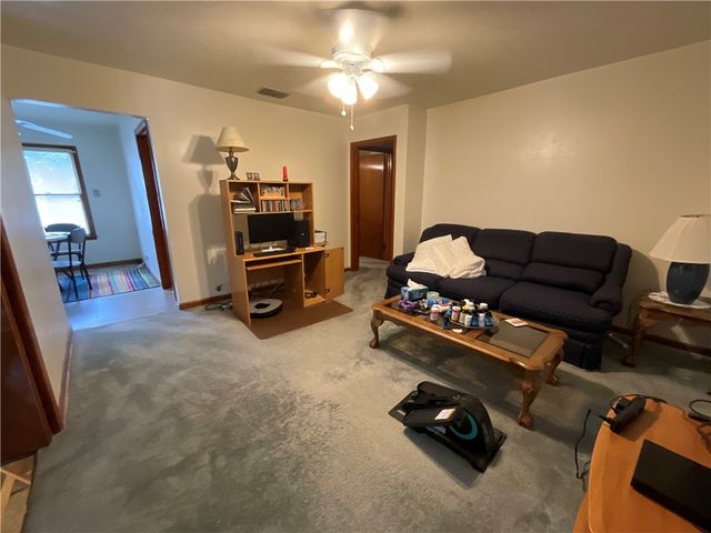 1202 Zarsky Dr, Corpus Christi, TX 78412