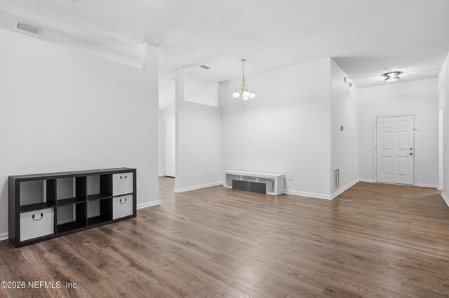 3119 GARDEN BROOK Road, Jacksonville, FL 32208