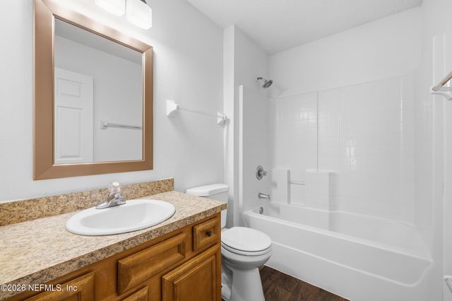 3119 GARDEN BROOK Road, Jacksonville, FL 32208