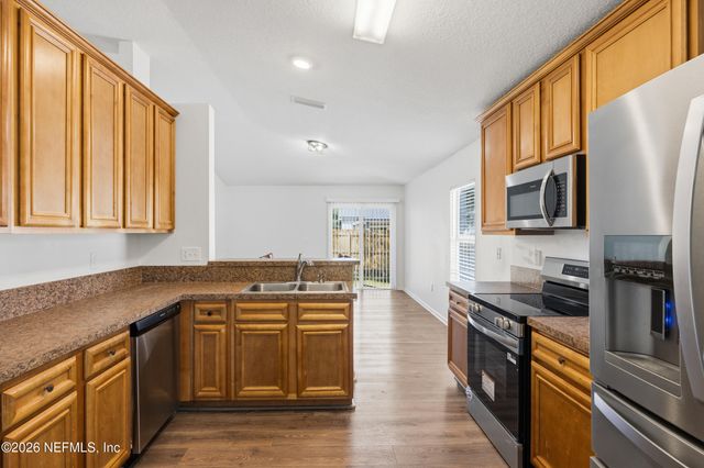 3119 GARDEN BROOK Road, Jacksonville, FL 32208