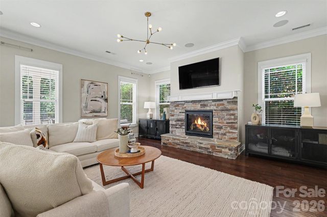 2914 Windsor Avenue, Charlotte, NC 28209