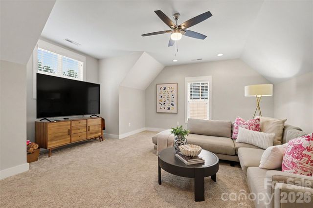 2914 Windsor Avenue, Charlotte, NC 28209
