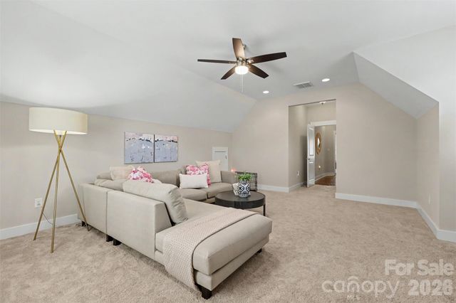2914 Windsor Avenue, Charlotte, NC 28209