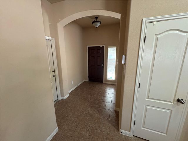 2316 Dovetail ST, Pflugerville, TX 78660