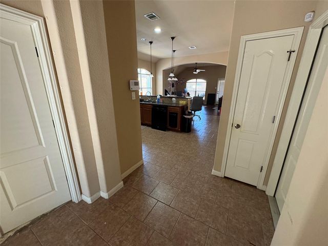 2316 Dovetail ST, Pflugerville, TX 78660