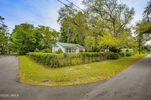 1113 Lafayette Street, Beaufort, SC 29902