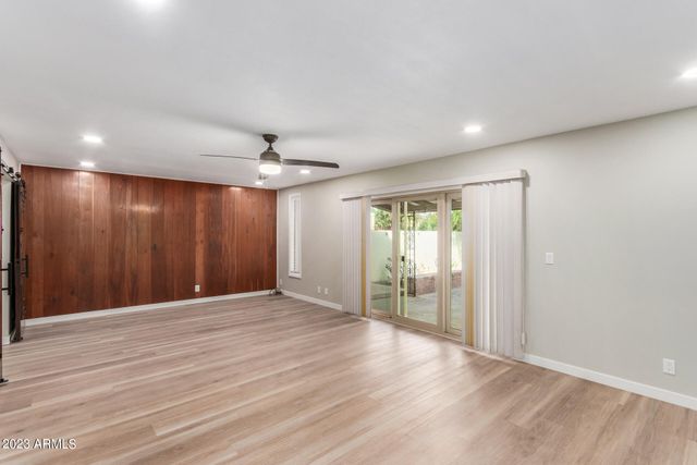 3037 S COUNTRY CLUB Way, Tempe, AZ 85282