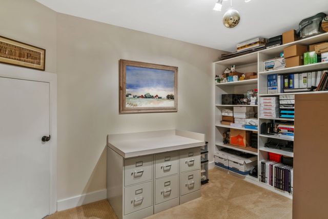 1724 Green Hills Dr, Nashville, TN 37215