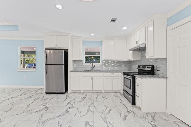 1805 Chamberlain Street, Houston, TX 77093