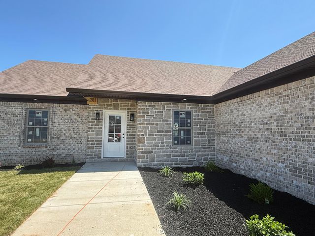 207 Lexwood Lane, Richmond, KY 40475
