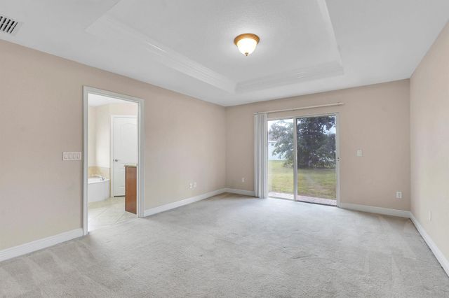 662 SW Jacoby Avenue, Port St Lucie, FL 34953