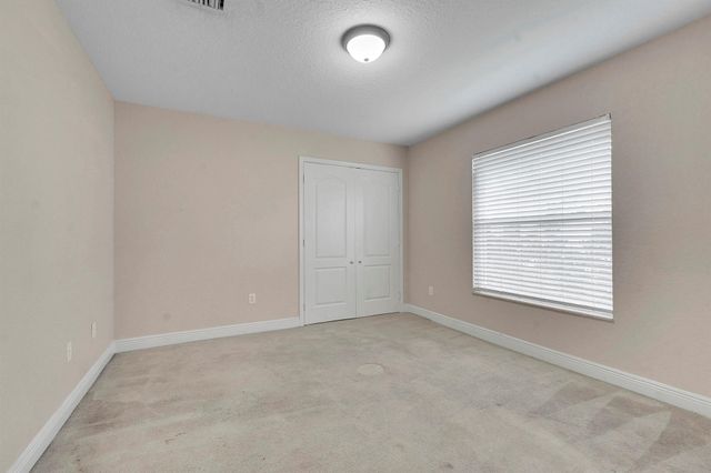 662 SW Jacoby Avenue, Port St Lucie, FL 34953