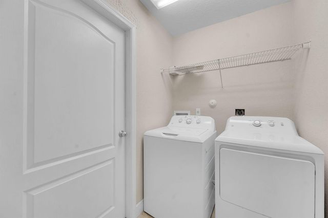 662 SW Jacoby Avenue, Port St Lucie, FL 34953