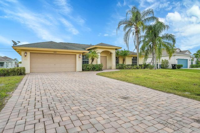 662 SW Jacoby Avenue, Port St Lucie, FL 34953