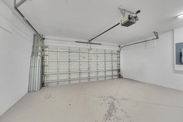 662 SW Jacoby Avenue, Port St Lucie, FL 34953