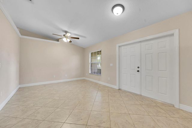 662 SW Jacoby Avenue, Port St Lucie, FL 34953