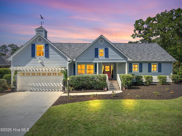 253 Clubhouse Drive SW, Supply, NC 28462