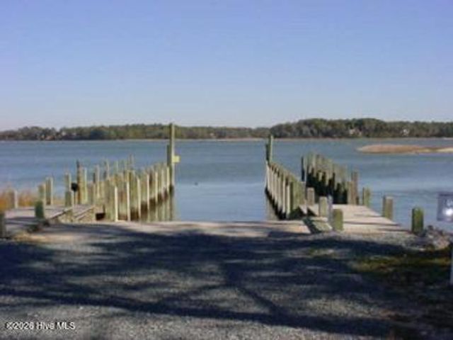 253 Clubhouse Drive SW, Supply, NC 28462