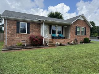 104 Blakes Ct, Portland, TN 37148
