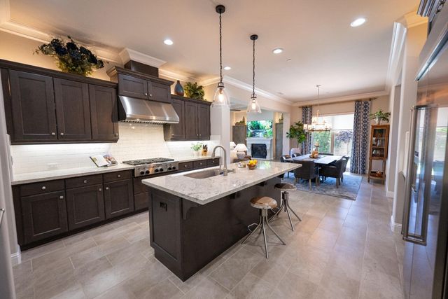 11854 N Champions Drive, Fresno, CA 93730