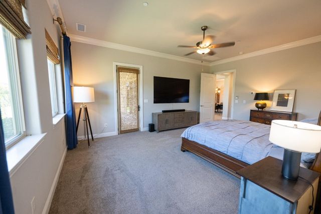11854 N Champions Drive, Fresno, CA 93730