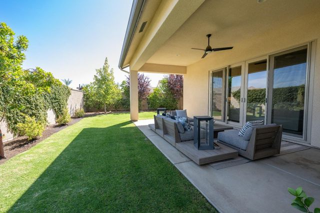 11854 N Champions Drive, Fresno, CA 93730
