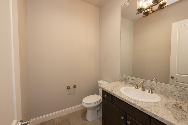 11854 N Champions Drive, Fresno, CA 93730