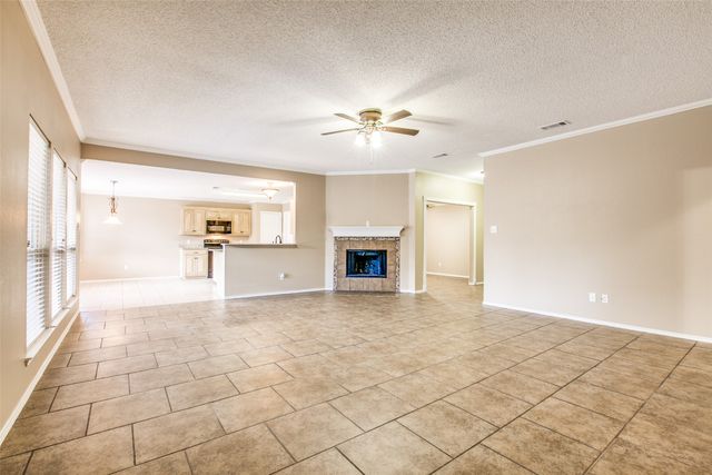 14 Enchanted Court, Mansfield, TX 76063