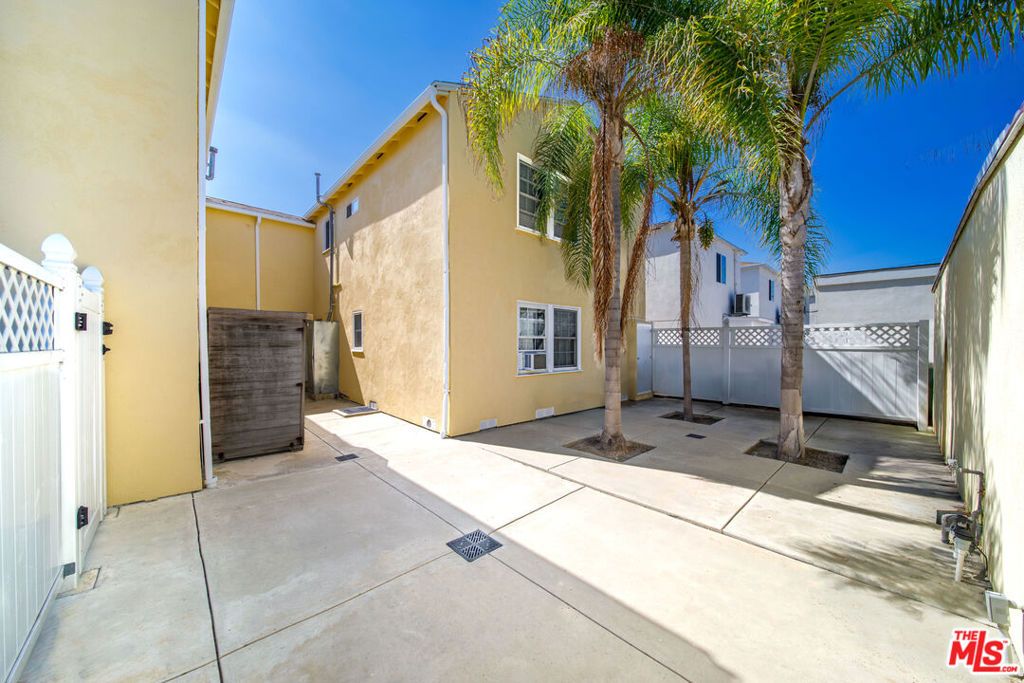 2824 Grand Canal, Venice, CA 90291 — photo 4