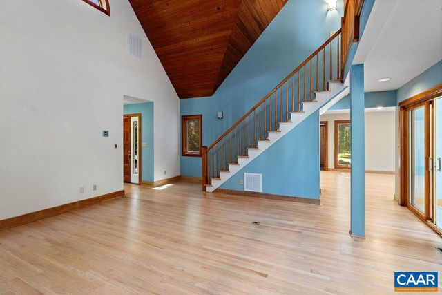 65 WINDTHISTLE CT, Nellysford, VA 22958