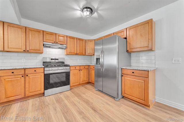 45467 Sterritt Street, Utica, MI 48317