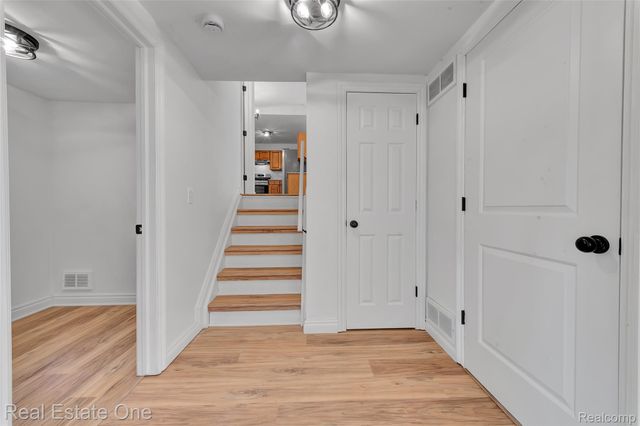 45467 Sterritt Street, Utica, MI 48317