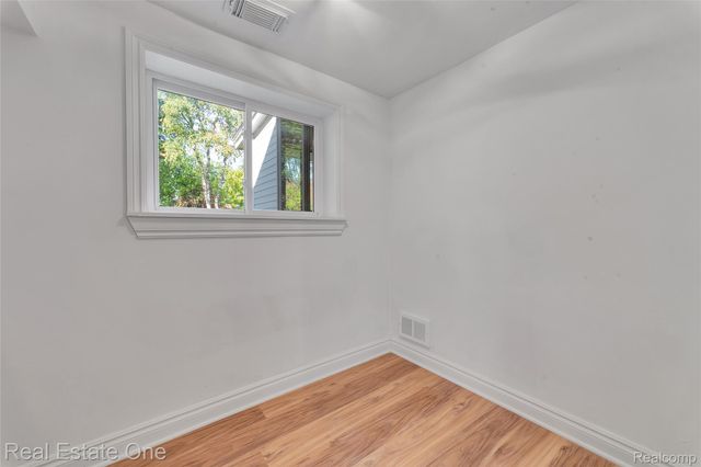 45467 Sterritt Street, Utica, MI 48317