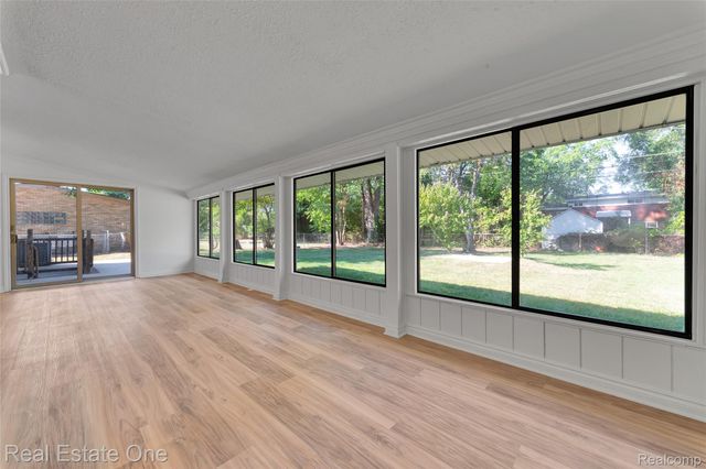 45467 Sterritt Street, Utica, MI 48317