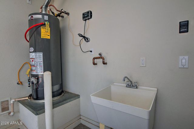 6354 W BUSHWOOD Court, Florence, AZ 85132